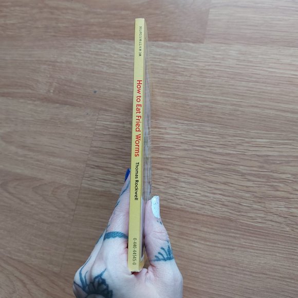 Mix & Match 3 for $10 Books! - Original How to Eat Fried Worms Paperback - Picture 3 of 4